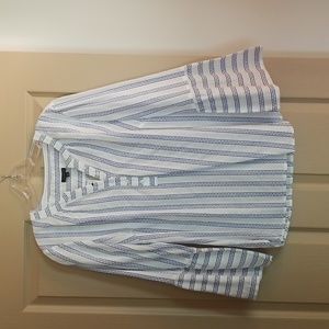 Talbots Blue and White Textured Bell Sleeve Top, Size M, NWT.